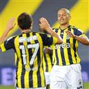 Fenerbah�e 'transfer spek�lasyonlar�' dedi ama...