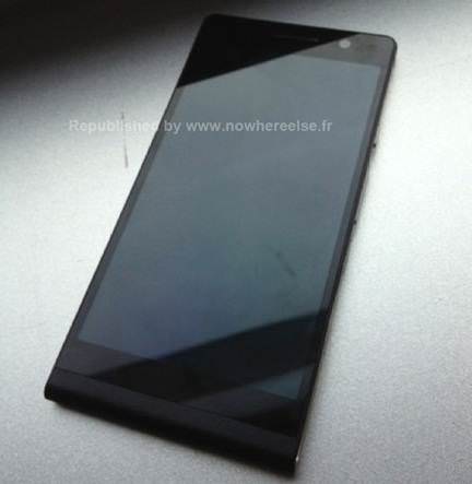 D�nyan�n en ince telefonu Huawei P6-U06 yine s�zd�