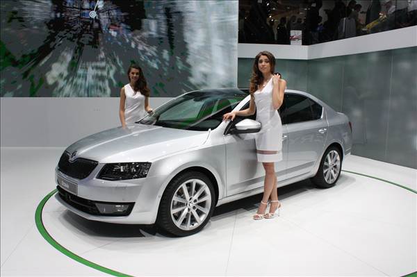 Yeni Skoda Octavia T�rkiye yollar�nda