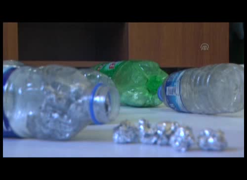 Ses bombas�na su��st�...