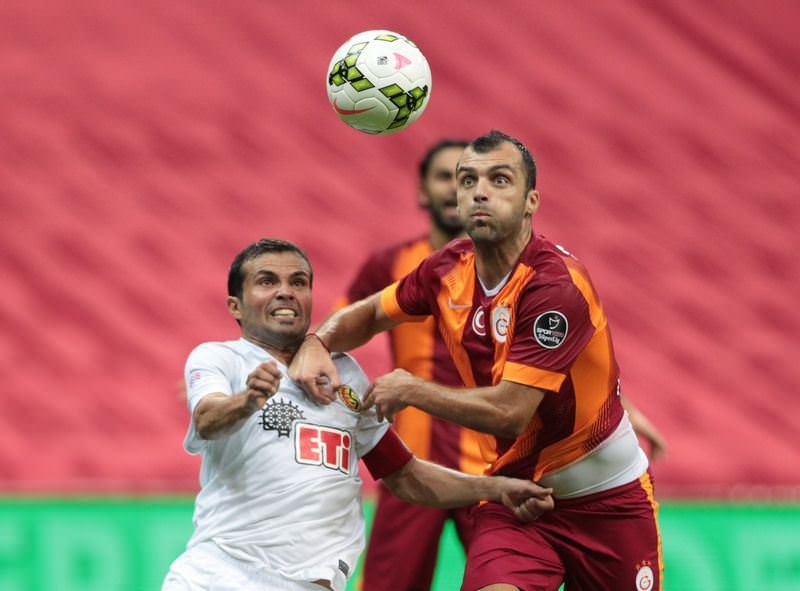 Galatasaraylı yıldızın bileti kesildi - 1