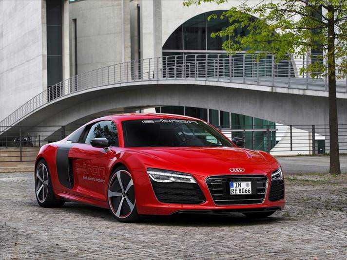 2013 Audi R8 e-tron Concept 