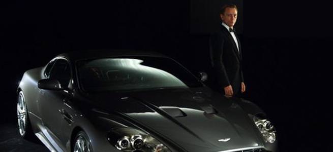 Aston Martin el değiştiriyor
