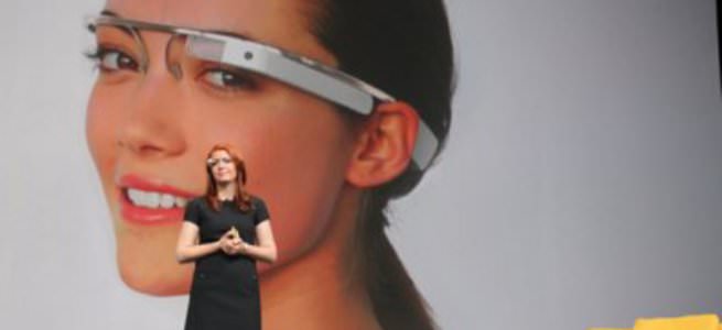 Google Glass geliyor!