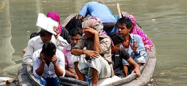 Bangladeş’te feribot alabora oldu