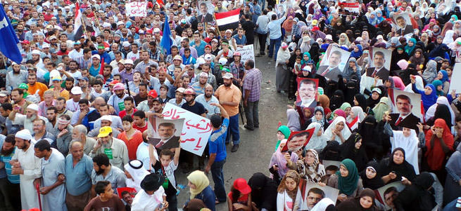 Kahire’de Mursi’ye destek mitingi