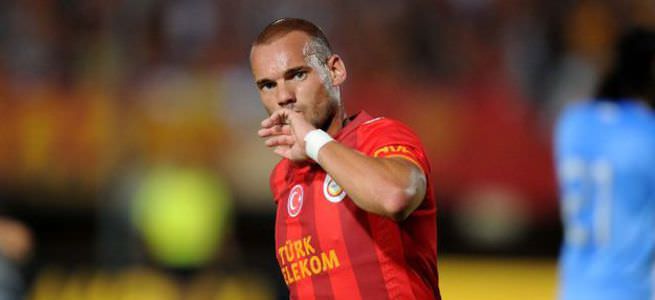 Sneijder’e eleştiri yağmuru