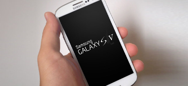 Samsung Galaxy S5 geliyor