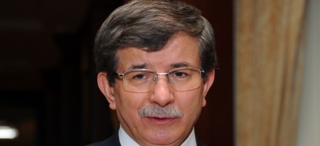 Bakan Davutoğlu Tunus’ta