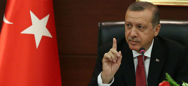 Erdoğan olmasa Gül o makamda oturabilir miydi?