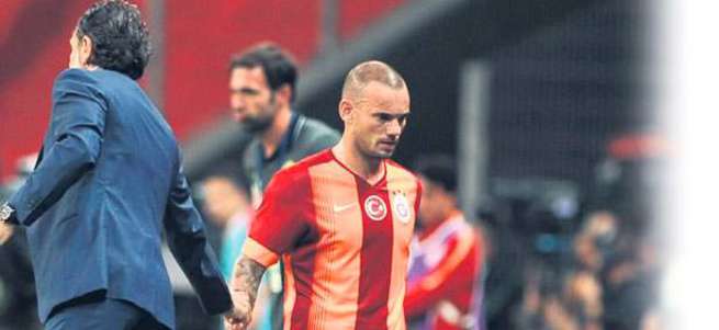 Sneijder isyan çıkardı
