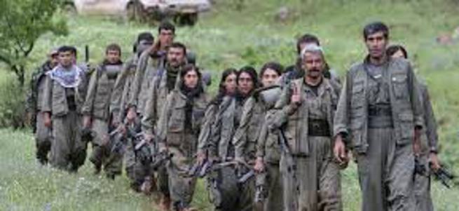 ’IŞİD 300 PKK/PYD mensubunu kurşuna dizdi’