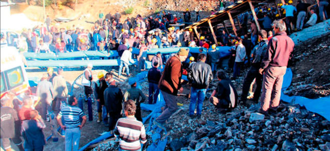 Karaman’da göçük altında 18 işçi mahsur