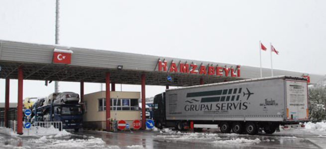Bulgaristan’da rüşvet operasyonu sınır kapısını kapattı