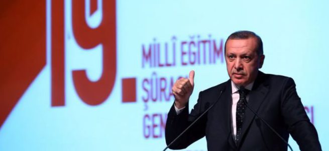 Erdoğan: Dershanelerinde çeteye adam devşirdiler