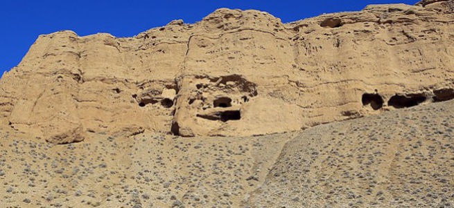 Van’da bin yıllık kaya yerleşimleri bulundu
