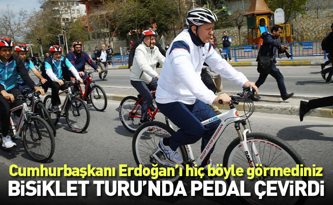 Cumhurbaşkanı Erdoğan kendine özel yapılmış bisikleti kullandı