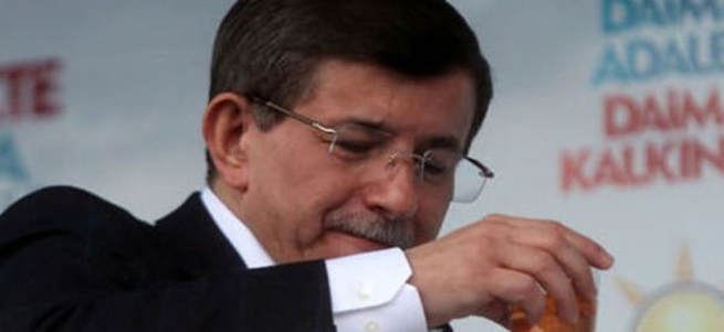 İşte Başbakan Ahmet Davutoğlu’nun sesini düzelten iksir