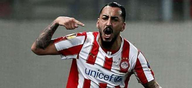 Mitroglou, Fenerbahçe’ye geliyor