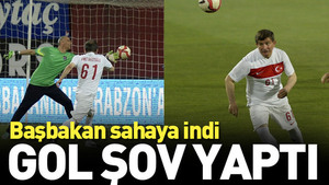 Başbakan Davutoğlu gol şov yaptı