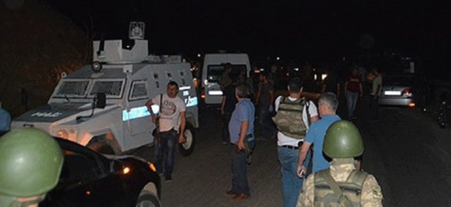 Erzurum halkı teröristlerle çatışmaya koştu