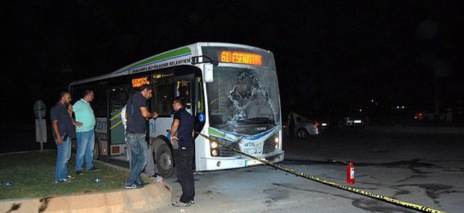 Şanlıurfa’da belediye otobüsüne saldırı