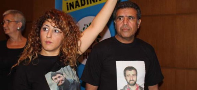 HDP İzmir İl Eş Başkanları tutuklandı