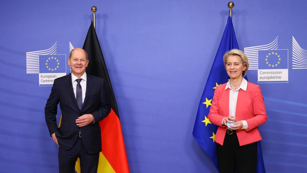 Germanys Scholz to meet EUs Von der Leyen on Ukraine in Berlin