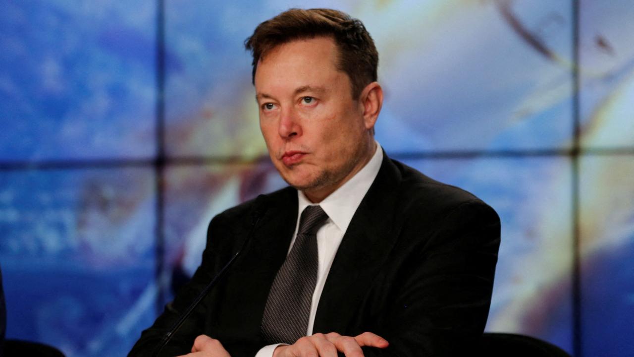 LVMH's Bernard Arnault Surpasses Elon Musk As World's Richest