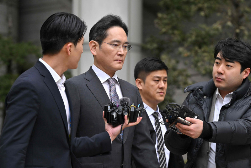S. Korean court acquits Samsung chief over 2015 merger case