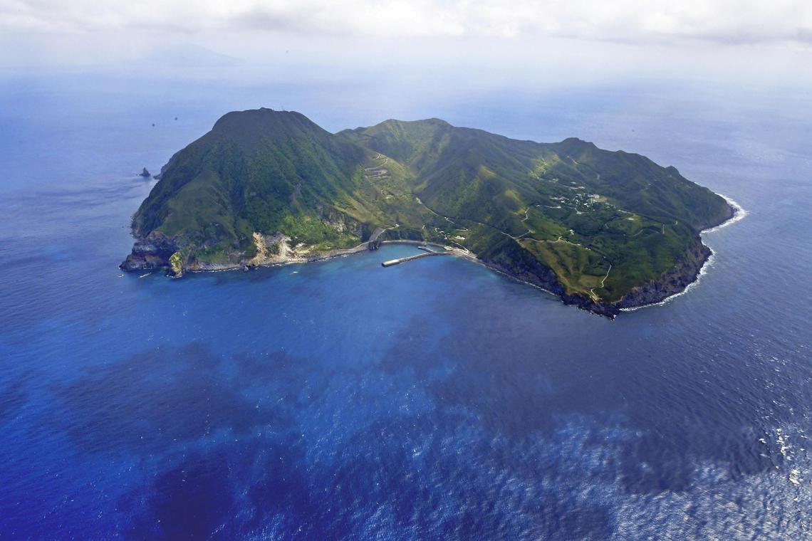Southwestern Japan islands evacuated due to ongoing tremors