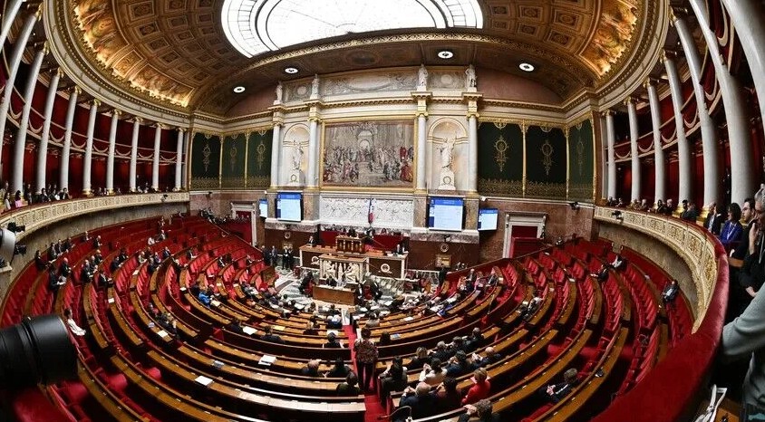 French parliament backs nearly $500 billion military spending plan
