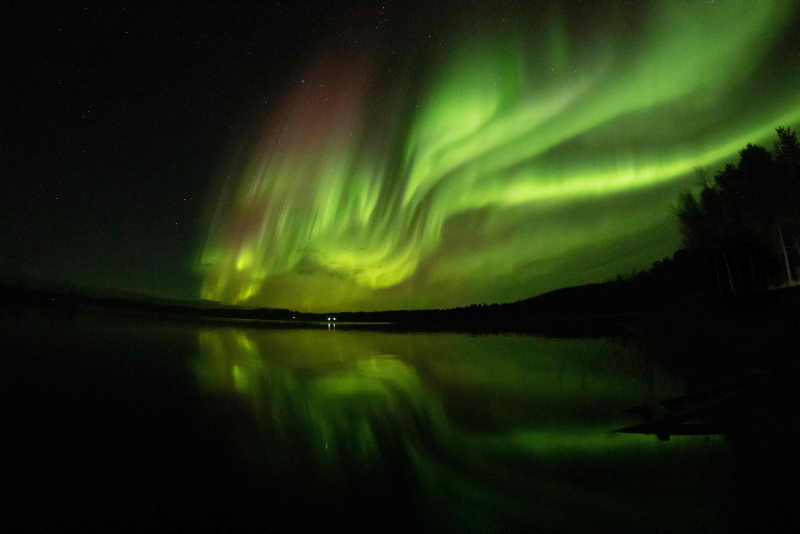 Mesmerising northern lights appear in Finland