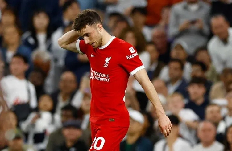 Liverpool's Diogo Jota dies in fiery car crash in Spain