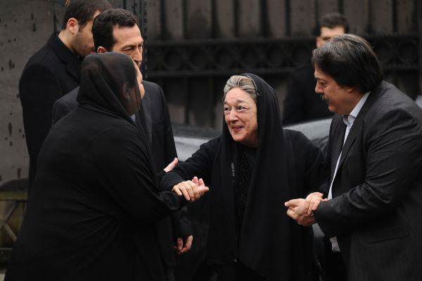 http://i.tmgrup.com.tr/atv/galeri/askvecezagaleri/ask_ve_ceza_41_bolum/dsc_6298_d.jpg