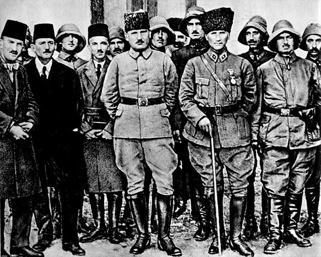 Atatürk'ün görmediğiniz arşiv fotoğrafları - Galeri - Fikriyat Gazetesi