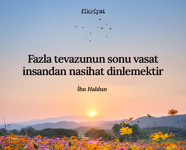 Seksual liboslarda yosh qizlar