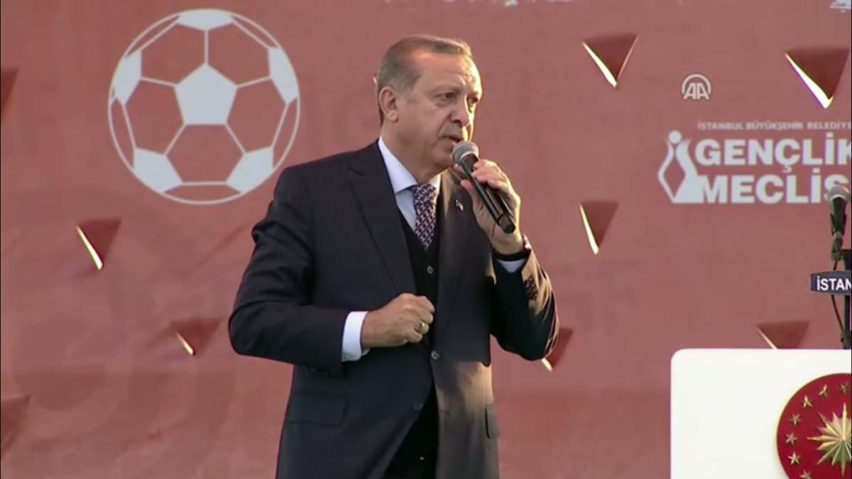 Erdoğan’dan büyük uyarı; sosyal medyada fitne üretiyorlar