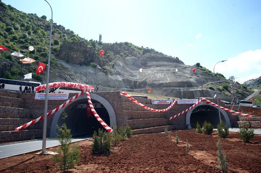 Doğu Anadolu’yu Akdeniz’e bağlayan Erkenek Tüneli açıldı