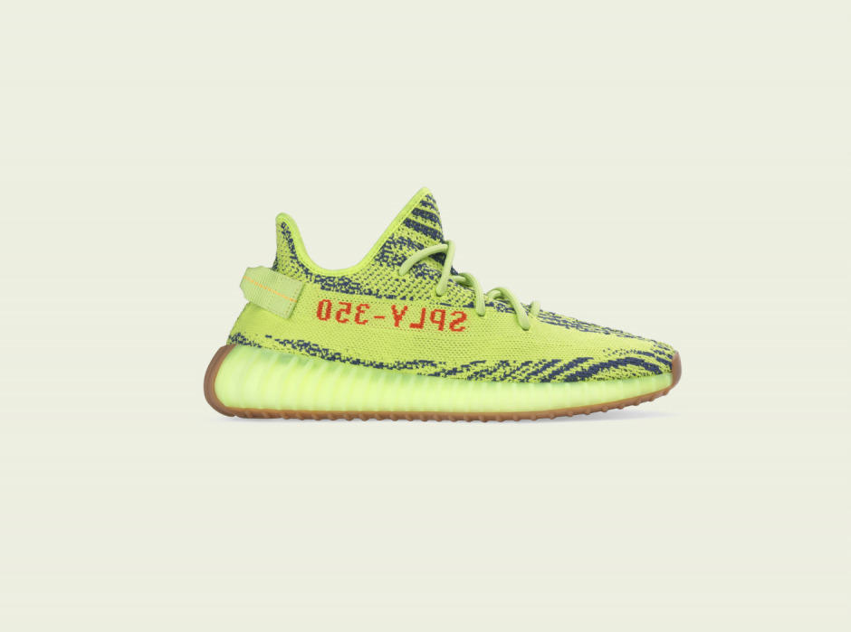 YEEZY BOOST 350 V2