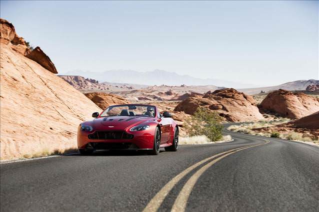 Aston Martin'in En Hızlı ve En Güçlü Roadster'ı 