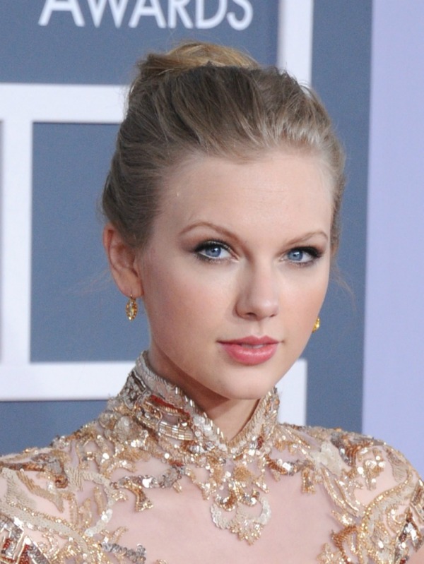 Taylor Swift Hakkinda Bilmediginiz 5 Gercek