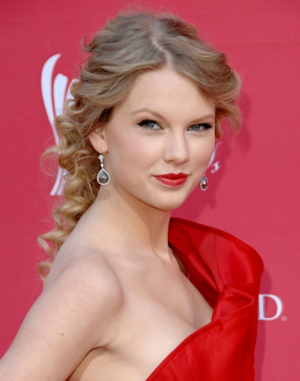 Taylor Swift Hakkinda Bilmediginiz 5 Gercek