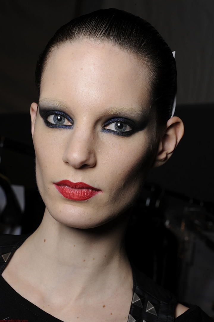 Макияж в стиле 2010. Макияж 2010. Модный макияж 2010. Модный макияж 2010. Макияж 2010.