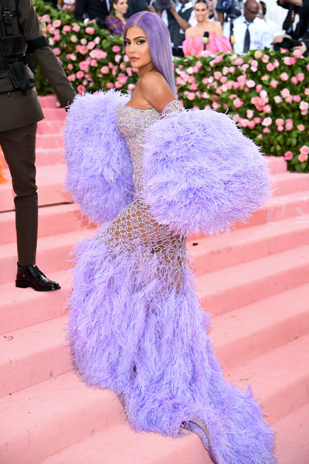 Met Gala 2019 Gecenin En yi K rm z Hal G r n mleri